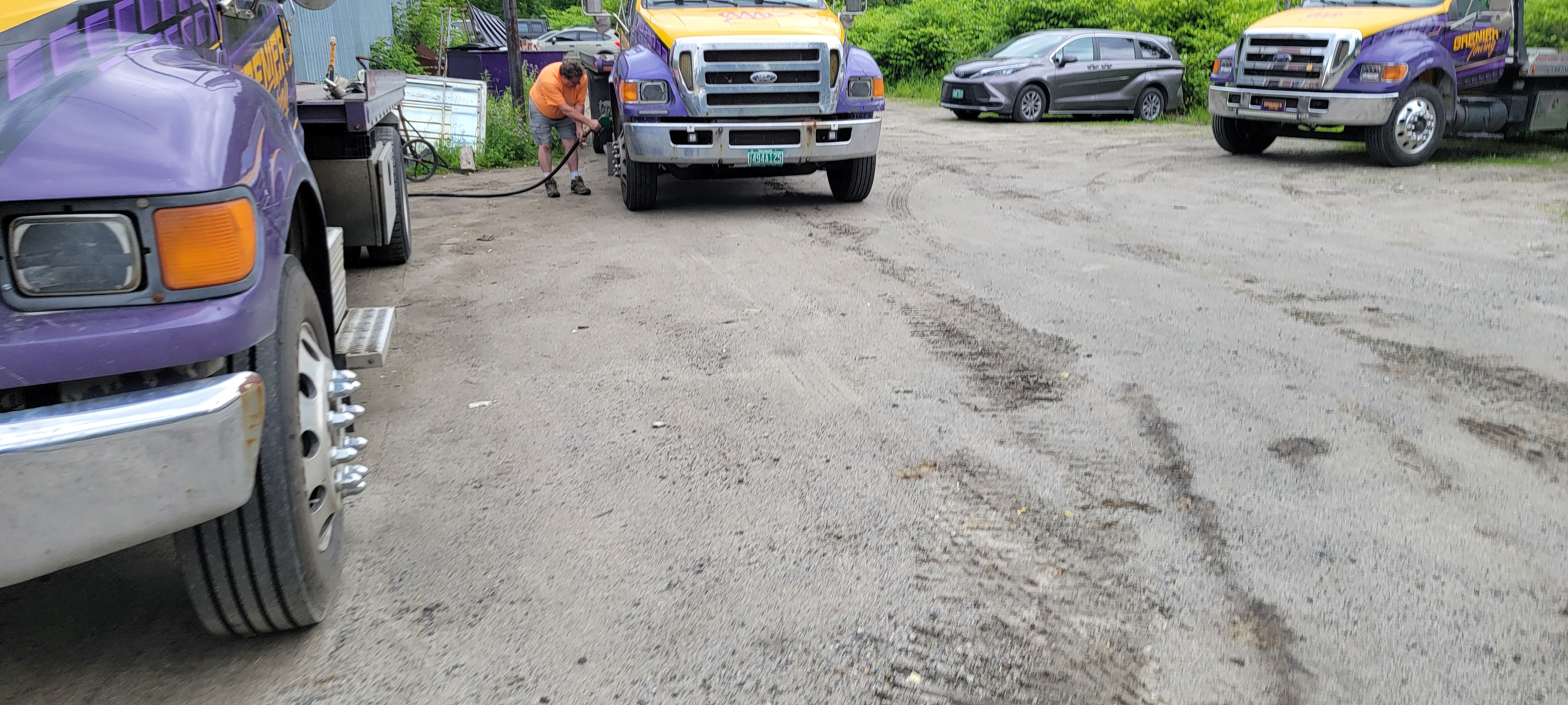 Tow Truck Maintenance Operation