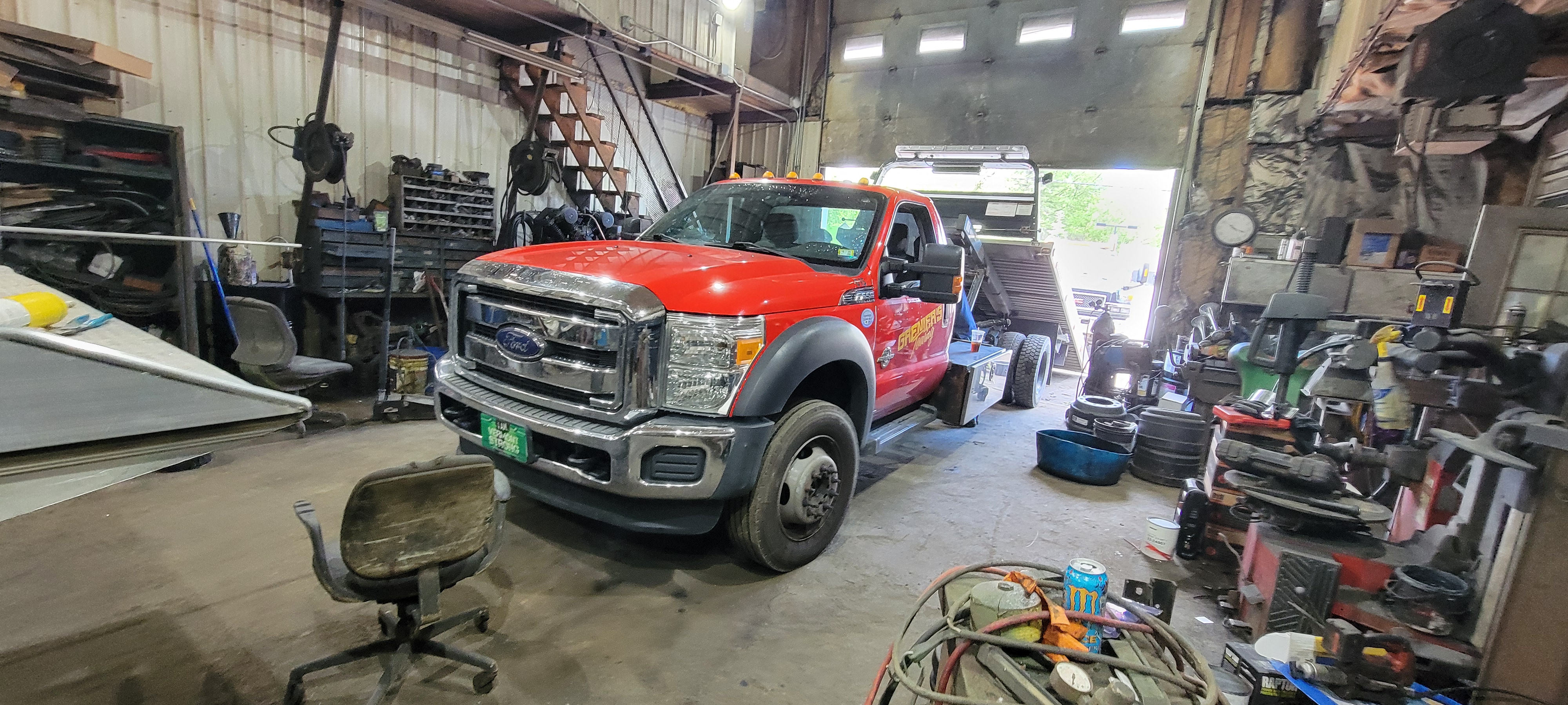 Tow Truck Repair Workshop