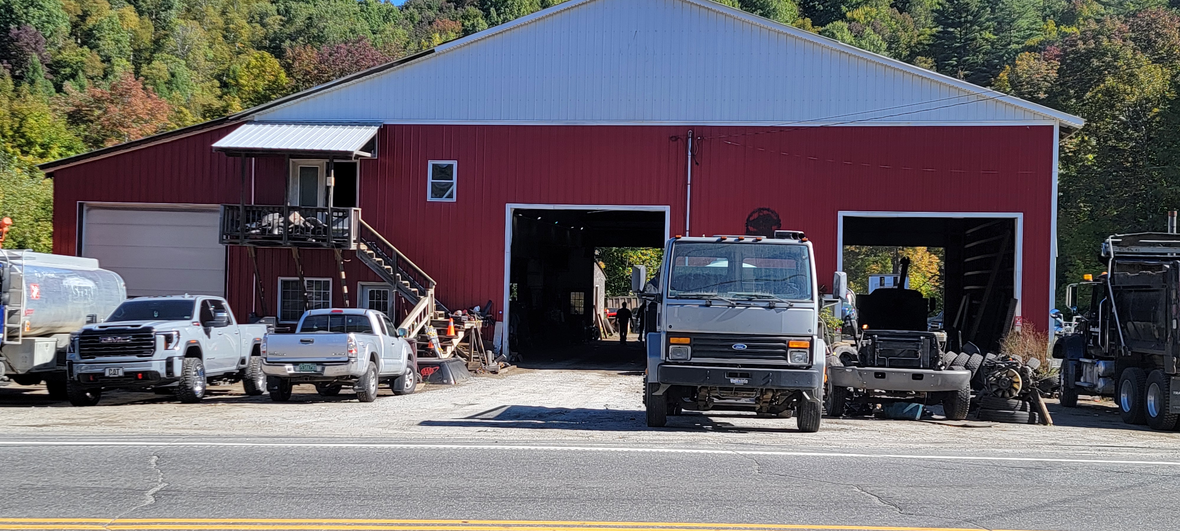 Truck Repair and Towing