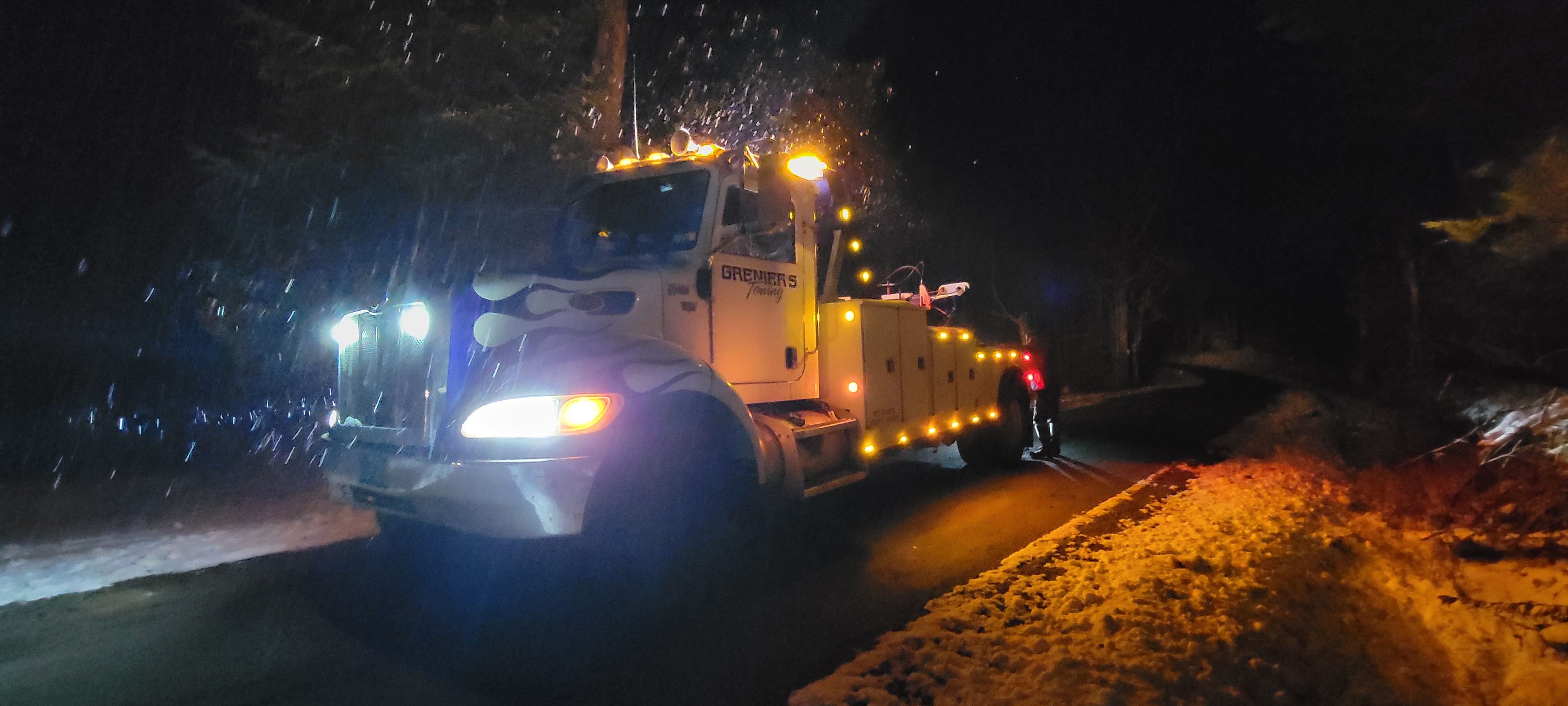 Night Snow Wrecker Recovery